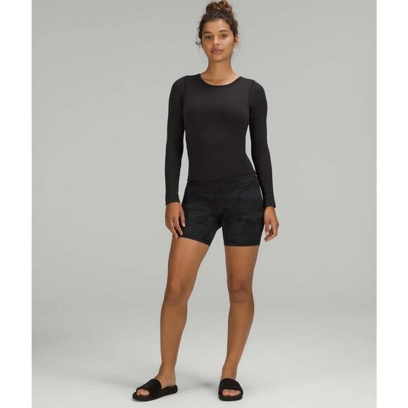 EUC Lululemon Ebb To Street Long Sleeve Ribbed Top with Built-In Bra Sz 6 Black - Picture 4 of 14